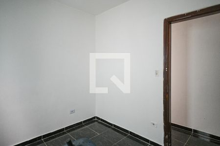 Quarto 1 de casa para alugar com 2 quartos, 45m² em Vila Cristalia, São Paulo