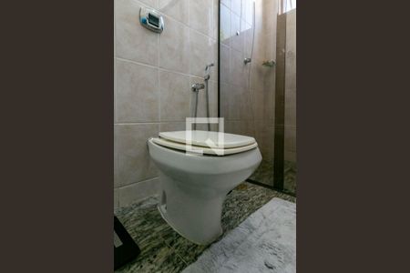 Apartamento à venda com 121m², 4 quartos e 2 vagasBanheiro Social