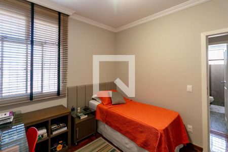 Apartamento à venda com 121m², 4 quartos e 2 vagasQuarto 2