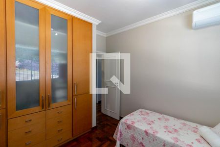 Apartamento à venda com 121m², 4 quartos e 2 vagasQuarto 1
