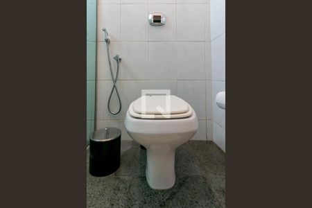 Apartamento à venda com 121m², 4 quartos e 2 vagasBanheiro da Suíte