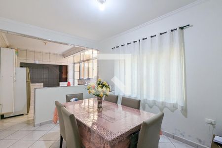 Casa para alugar com 350m², 5 quartos e 2 vagas Casa para alugar com 350m², 5 quartos e 2 vagasCopa