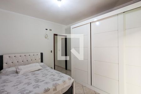Casa para alugar com 350m², 5 quartos e 2 vagas Casa para alugar com 350m², 5 quartos e 2 vagasQuarto 2