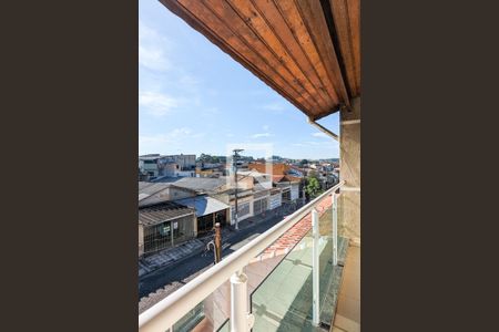 Casa para alugar com 350m², 5 quartos e 2 vagas Casa para alugar com 350m², 5 quartos e 2 vagasVaranda da suíte 2
