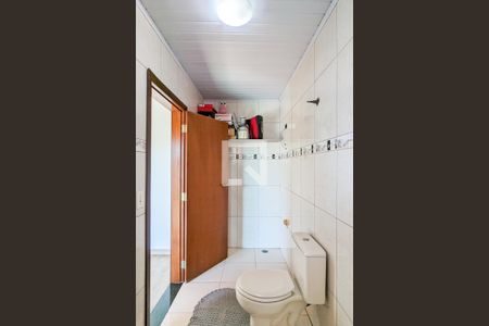 Casa para alugar com 350m², 5 quartos e 2 vagas Casa para alugar com 350m², 5 quartos e 2 vagasBanheiro da suíte 2