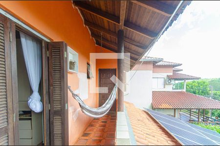 Casa à venda com 200m², 4 quartos e 4 vagas Casa à venda com 200m², 4 quartos e 4 vagasCASA 1 - Sacada Quarto 1