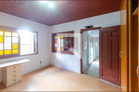 Casa à venda com 200m², 4 quartos e 4 vagas Casa à venda com 200m², 4 quartos e 4 vagasCASA 2 - Quarto 1