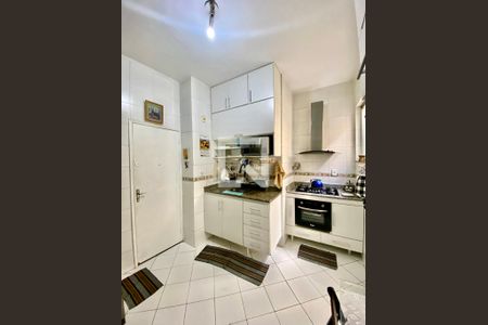 Apartamento à venda com 76m², 2 quartos e 1 vaga Apartamento à venda com 76m², 2 quartos e 1 vagaCozinha