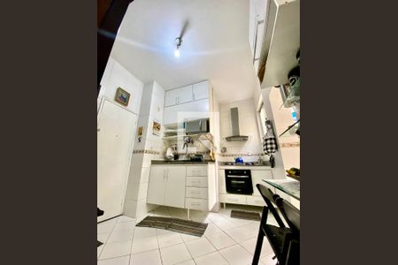 Apartamento à venda com 76m², 2 quartos e 1 vaga Apartamento à venda com 76m², 2 quartos e 1 vagaCozinha