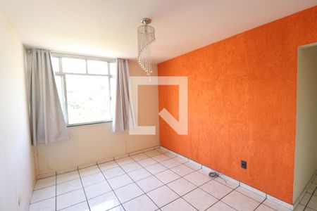 Sala de apartamento para alugar com 2 quartos, 54m² em Alcântara, São Gonçalo