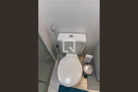 Casa de condomínio à venda com 150m², 3 quartos e 2 vagasSuíte 1 - Banheiro