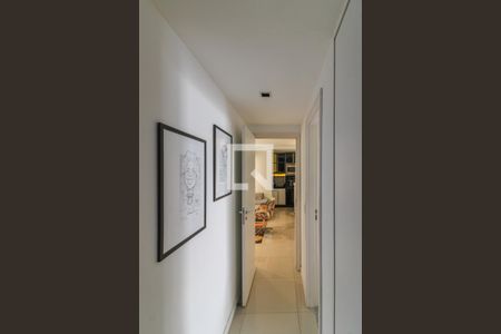 Corredor de casa de condomínio à venda com 3 quartos, 150m² em Recreio dos Bandeirantes, Rio de Janeiro