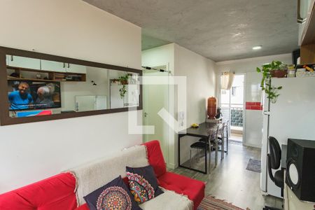 Sala de apartamento para alugar com 2 quartos, 52m² em Guaiaúna, São Paulo