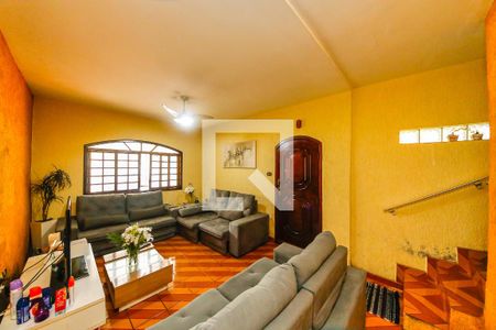 Casa à venda com 139m², 3 quartos e 2 vagasSala