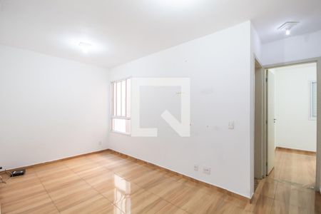 Sala de apartamento para alugar com 2 quartos, 47m² em Jardim Sao Pedro, Osasco