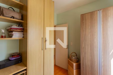 Quarto 1 de apartamento à venda com 3 quartos, 80m² em Alto Caiçaras, Belo Horizonte