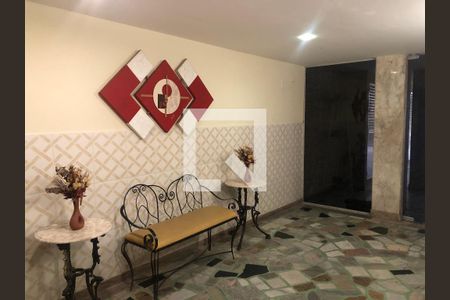 Apartamento à venda com 75m², 3 quartos e 1 vagaHall de entrada