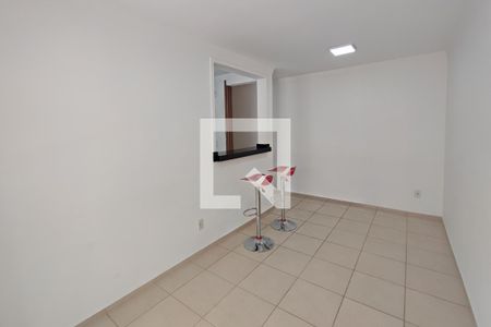 Sala de apartamento à venda com 3 quartos, 65m² em Jardim Nova Europa, Campinas