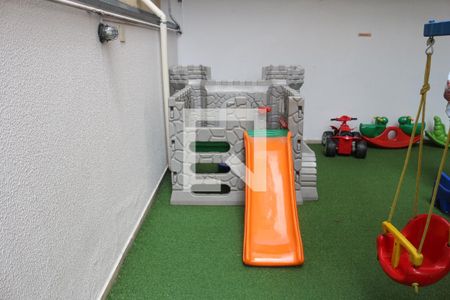 Apartamento à venda com 65m², 2 quartos e 1 vagaÁrea comum - Playground