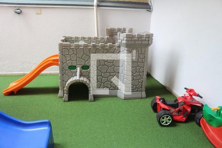 Apartamento à venda com 65m², 2 quartos e 1 vagaÁrea comum - Playground