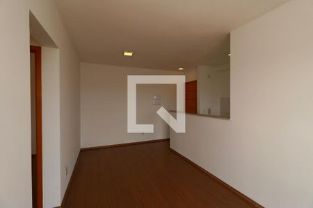 Sala de apartamento à venda com 2 quartos, 51m² em Utinga, Santo André