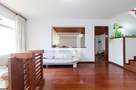 Sala de casa para alugar com 3 quartos, 300m² em Campo Belo, São Paulo