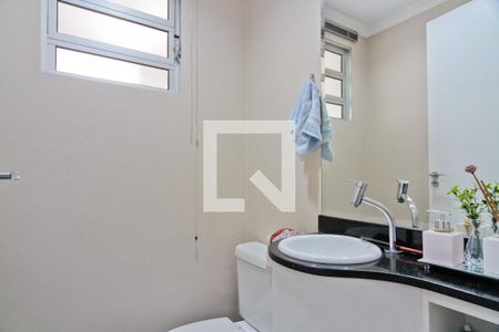 Lavabo de casa de condomínio para alugar com 3 quartos, 234m² em Jardim Peri, São Paulo