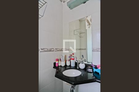 Casa de condomínio à venda com 234m², 3 quartos e 3 vagasBanheiro da Suíte