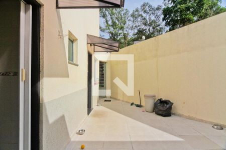 Casa de condomínio à venda com 234m², 3 quartos e 3 vagasÁrea externa