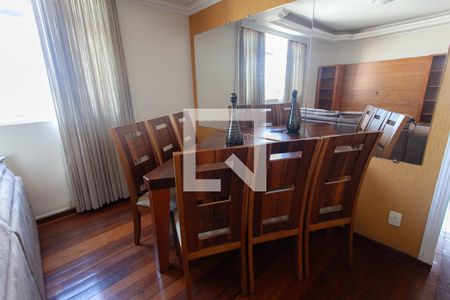 Sala - Mesa e cadeiras de apartamento para alugar com 3 quartos, 90m² em Vila Paquetá, Belo Horizonte
