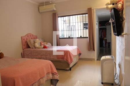 Suíte 1 de casa para alugar com 4 quartos, 160m² em Cidade São Mateus, São Paulo