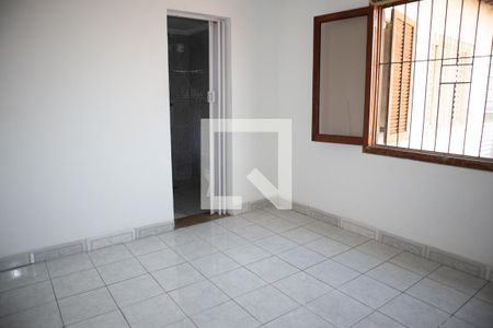 Quarto de casa para alugar com 1 quarto, 80m² em Vila Nivi, São Paulo