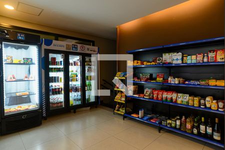 Apartamento para alugar com 67m², 1 quarto e sem vagaÁrea comum - Mercadinho