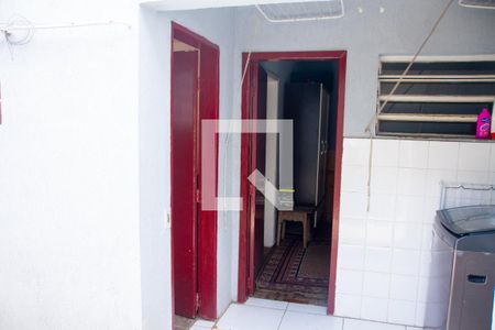 Casa à venda com 615m², 5 quartos e 4 vagas Casa à venda com 615m², 5 quartos e 4 vagasÁrea de Serviço