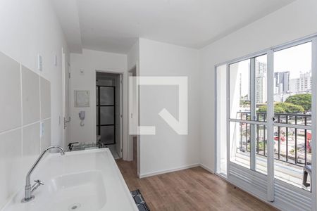 Sala/Coiznha de apartamento para alugar com 2 quartos, 33m² em Ipiranga, São Paulo