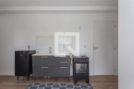 Sala/Cozinha de apartamento para alugar com 2 quartos, 33m² em Ipiranga, São Paulo