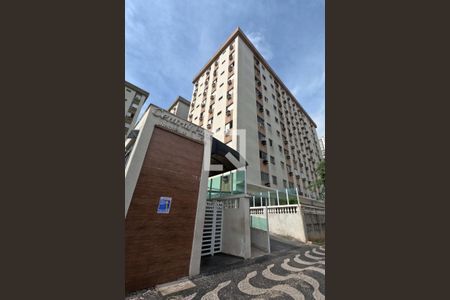 Apartamento para alugar com 87m², 2 quartos e 1 vagaFachada