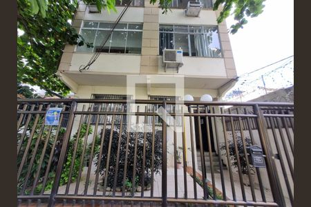 Apartamento para alugar com 110m², 2 quartos e sem vagaFachada