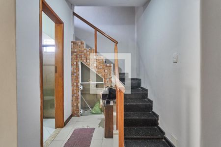 Corredor Escada de apartamento para alugar com 2 quartos, 110m² em Andaraí, Rio de Janeiro