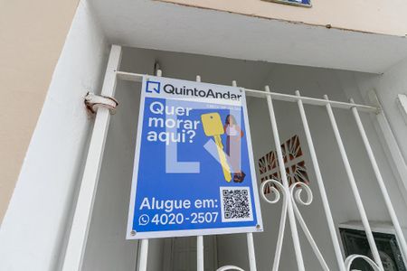 Casa para alugar com 75m², 2 quartos e sem vagaFachada - Plaquinha