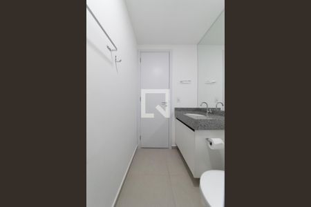 Studio à venda com 24m², 1 quarto e sem vaga Studio à venda com 24m², 1 quarto e sem vagaBanheiro