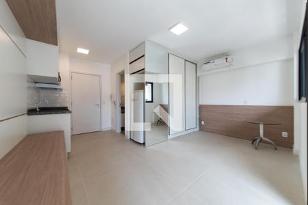 Quarto de kitnet/studio à venda com 1 quarto, 24m² em Campo Belo, São Paulo