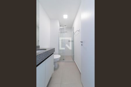Banheiro de kitnet/studio à venda com 1 quarto, 24m² em Campo Belo, São Paulo
