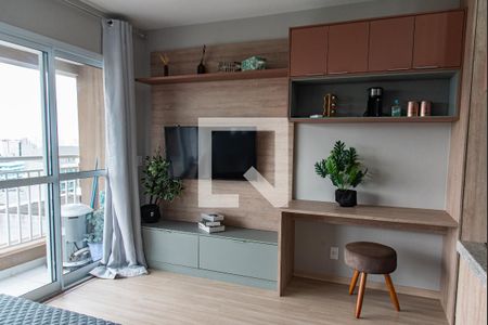 Sala/quarto de kitnet/studio para alugar com 1 quarto, 32m² em Liberdade, São Paulo