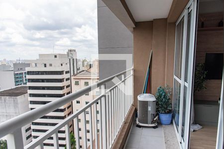 Varanda de kitnet/studio para alugar com 1 quarto, 32m² em Liberdade, São Paulo