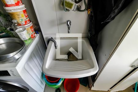 Apartamento à venda com 75m², 2 quartos e 1 vagaDetalhe da area de serviço