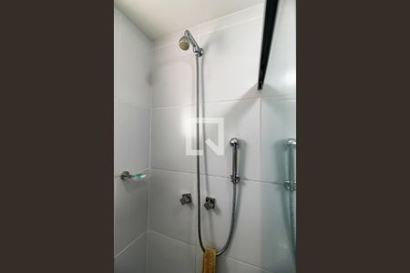 Apartamento à venda com 75m², 2 quartos e 1 vagaBanheiro da Suíte  - chuveiro