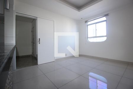 Sala de apartamento à venda com 4 quartos, 200m² em Coração Eucarístico, Belo Horizonte