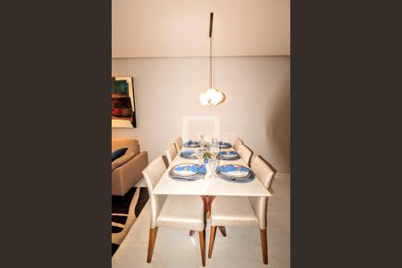 Apartamento à venda com 70m², 3 quartos e 2 vagasSala