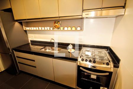 Apartamento à venda com 70m², 3 quartos e 2 vagasCozinha